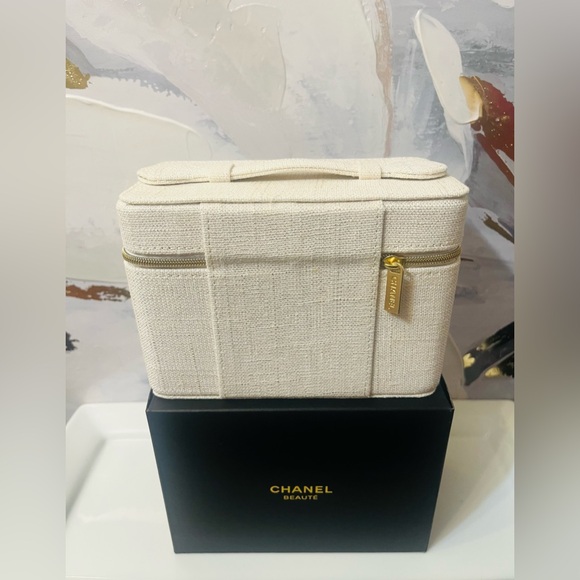 🛍️NIB Chanel GWP Beauté Cream Cosmetic Vanity - Picture 2 of 5